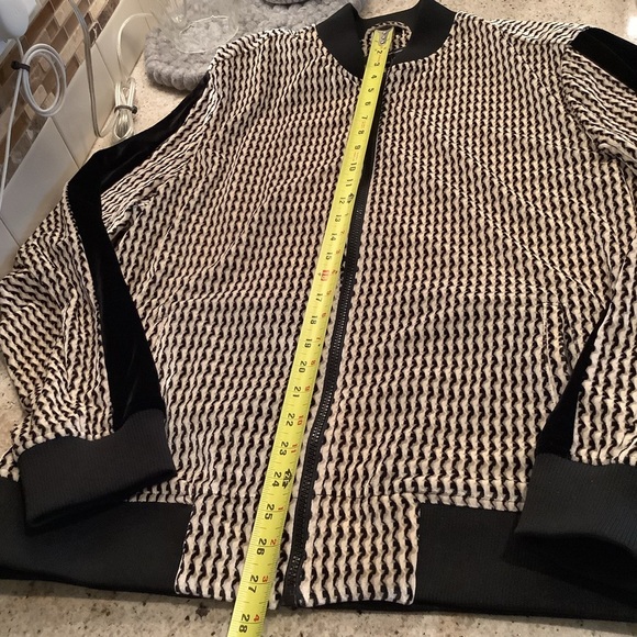 INC International Concepts Black and Tan Men’s Velour Full Zip Jacket LG - Picture 11 of 11